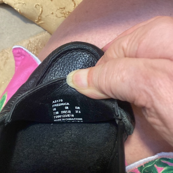 Coach black leather loafer - Picture 4 of 7